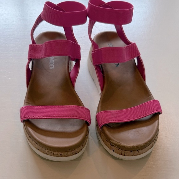 Steve Madden Fuchsia Strap Wedge Sandals - Picture 1 of 4